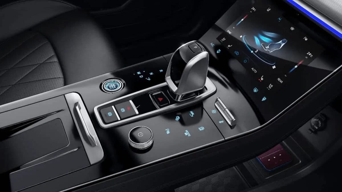 עיצוב פנים טיגו 8 פרו