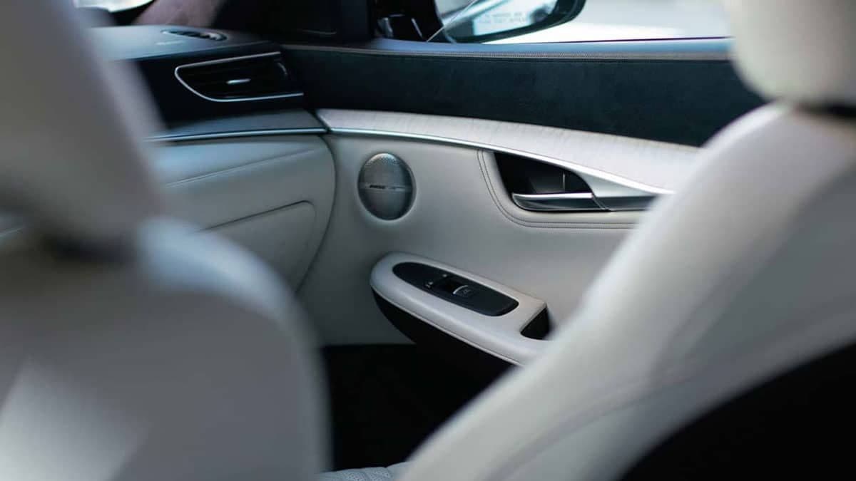 עיצוב פנים QX50